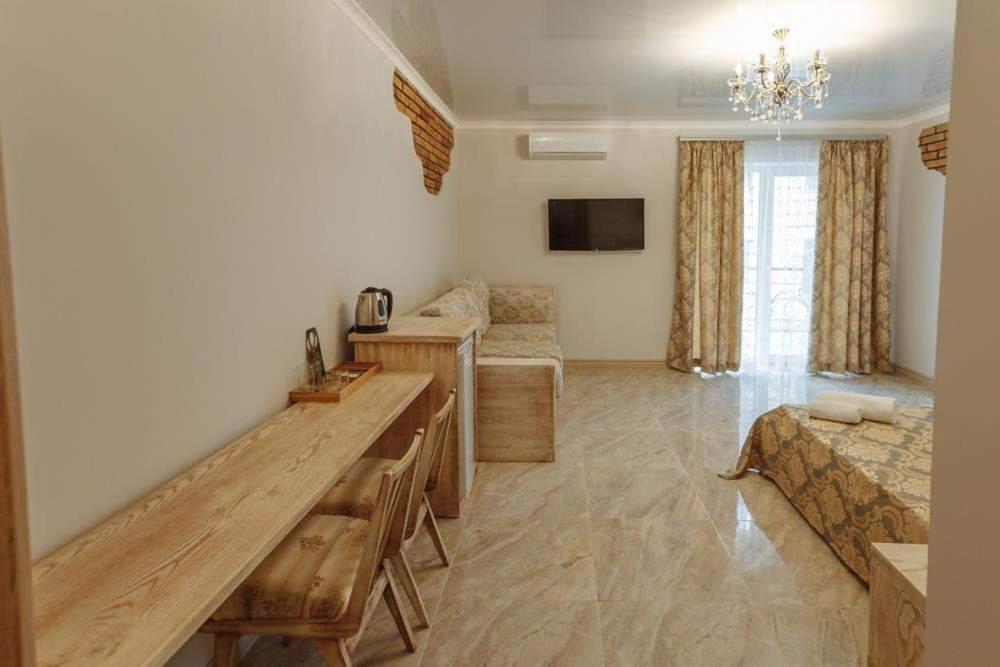 Бутик 2017 Hotel Bilhorod-Dnyisztrovszkij Kültér fotó