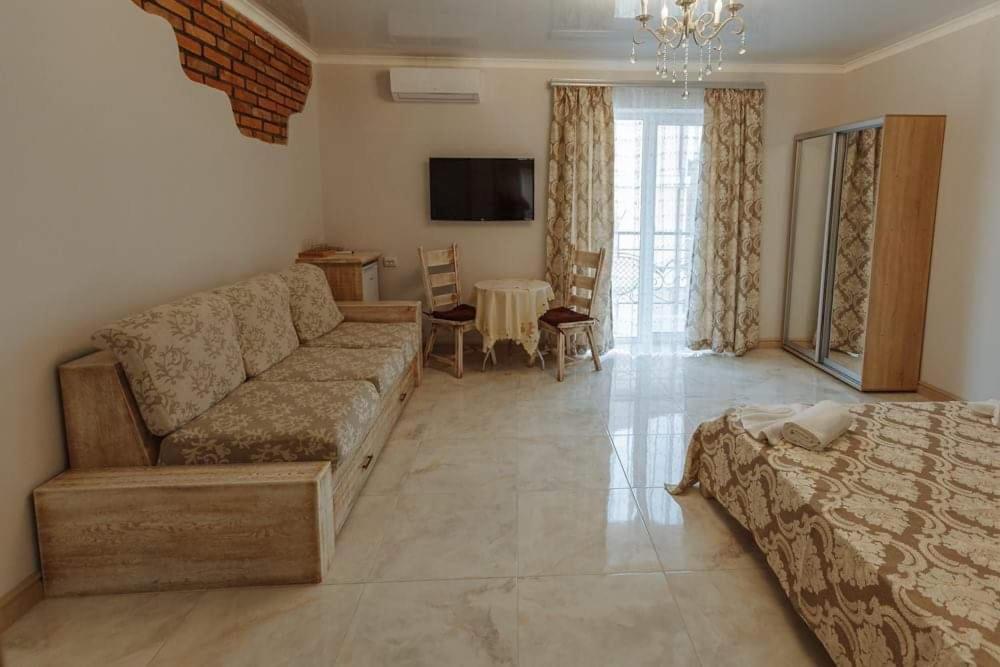 Бутик 2017 Hotel Bilhorod-Dnyisztrovszkij Kültér fotó