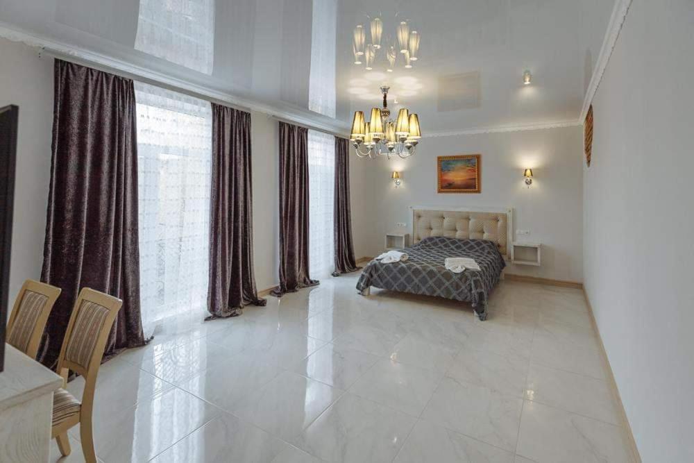 Бутик 2017 Hotel Bilhorod-Dnyisztrovszkij Kültér fotó
