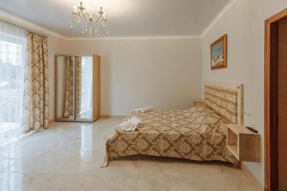 Бутик 2017 Hotel Bilhorod-Dnyisztrovszkij Kültér fotó